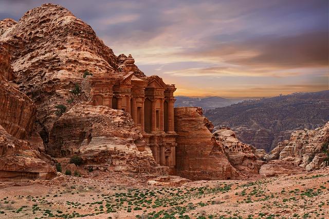Top Cultural Heritage Sites to Explore Around the World Top Cultural Heritage Sites to Explore Around the World